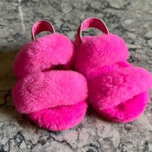 Pink Ugg Slipper Sandals for toddlers in size US 8. Like new.